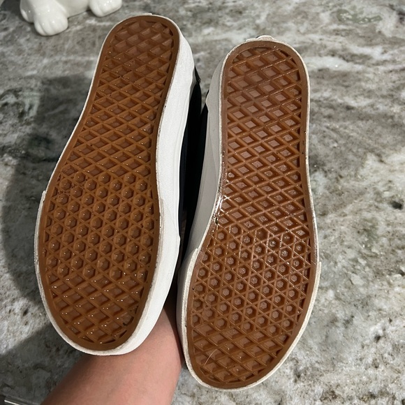 Womens Vans Old Skool - Picture 6 of 7